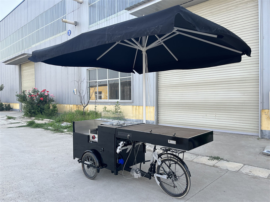 Mobiler Kaffeekutschen mit Fahrradtechniken und 24 Zoll Hinterrädern von Glory Coffee