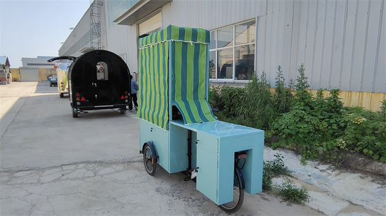 Zuhause Elektro-Dreifahrrad-Essenwagen mit bequemen Funktionen und Größe 2500*620*2250mm