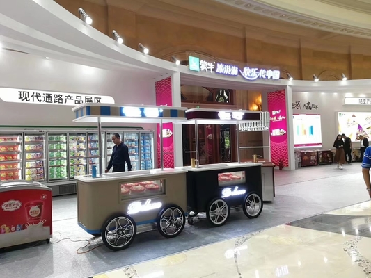 Gelato-Wagen mit Gehäuse für mobile Eiscreme mit Rädern zum Verkauf