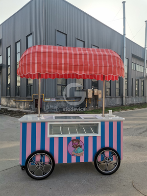Mobiler italienischer Eiscreme-Handschubwagen mit Kühlschrank Gelato-Standwagen