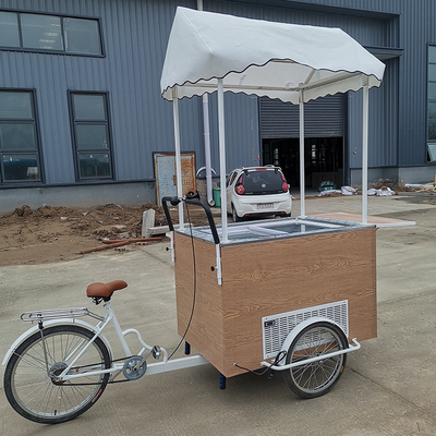 Handwerkswagen Innovation Pedalbetriebene Schubkarren für eine umweltfreundlichere Lebensmittelindustrie