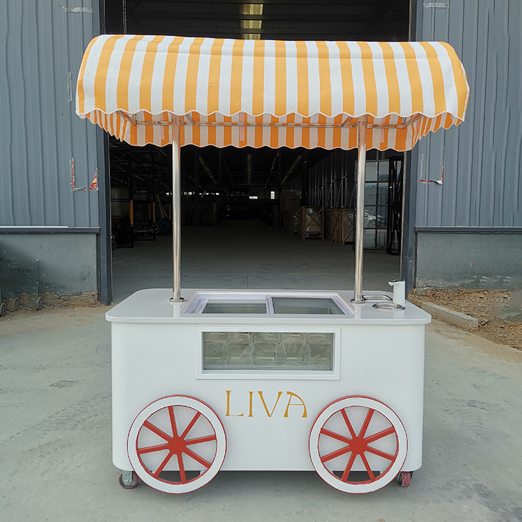 Populäres Eis-Display im Freien mit Gefrierschrank